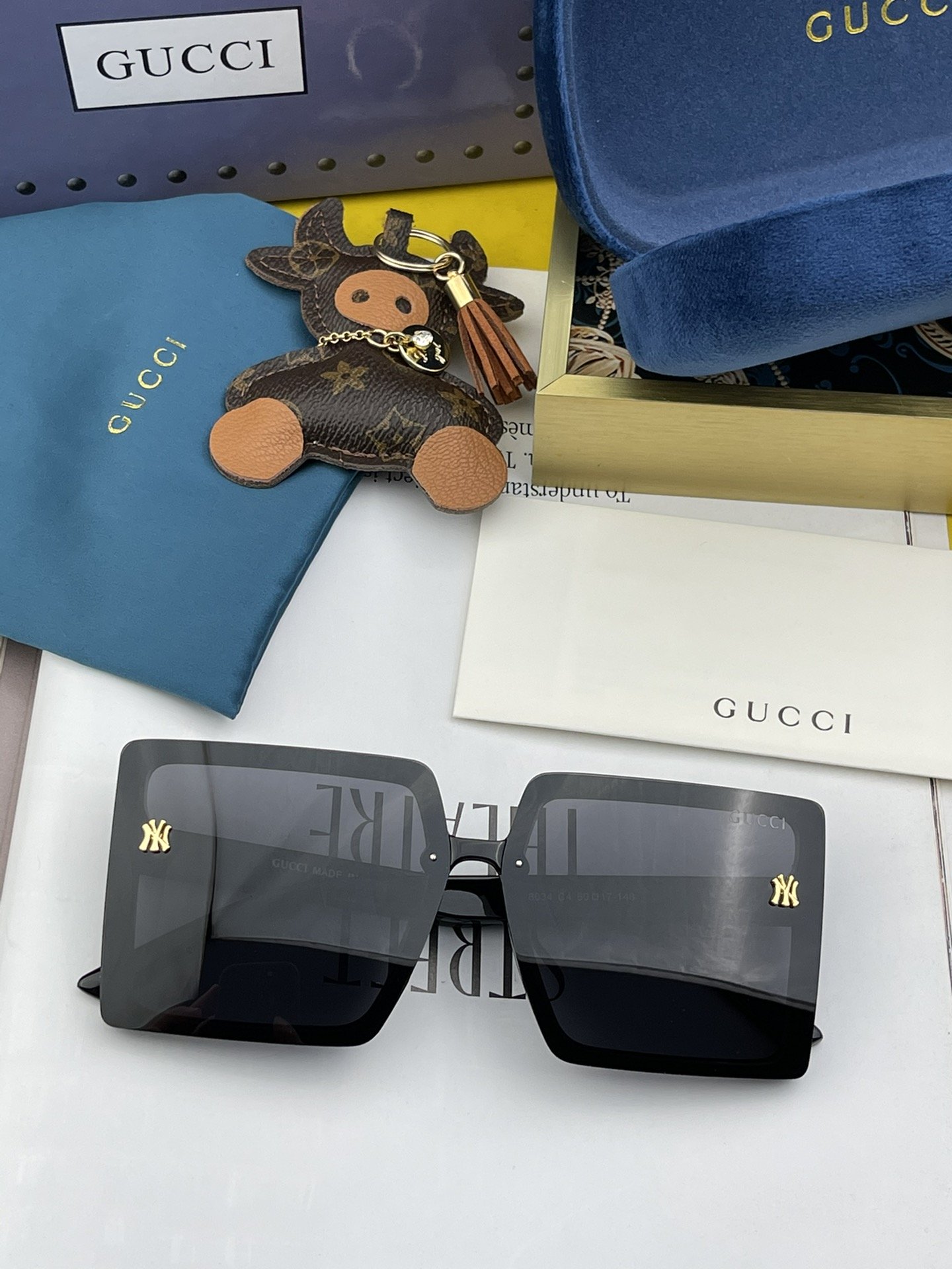 Gucci Square Frame Sunglasses - Soul Replicas