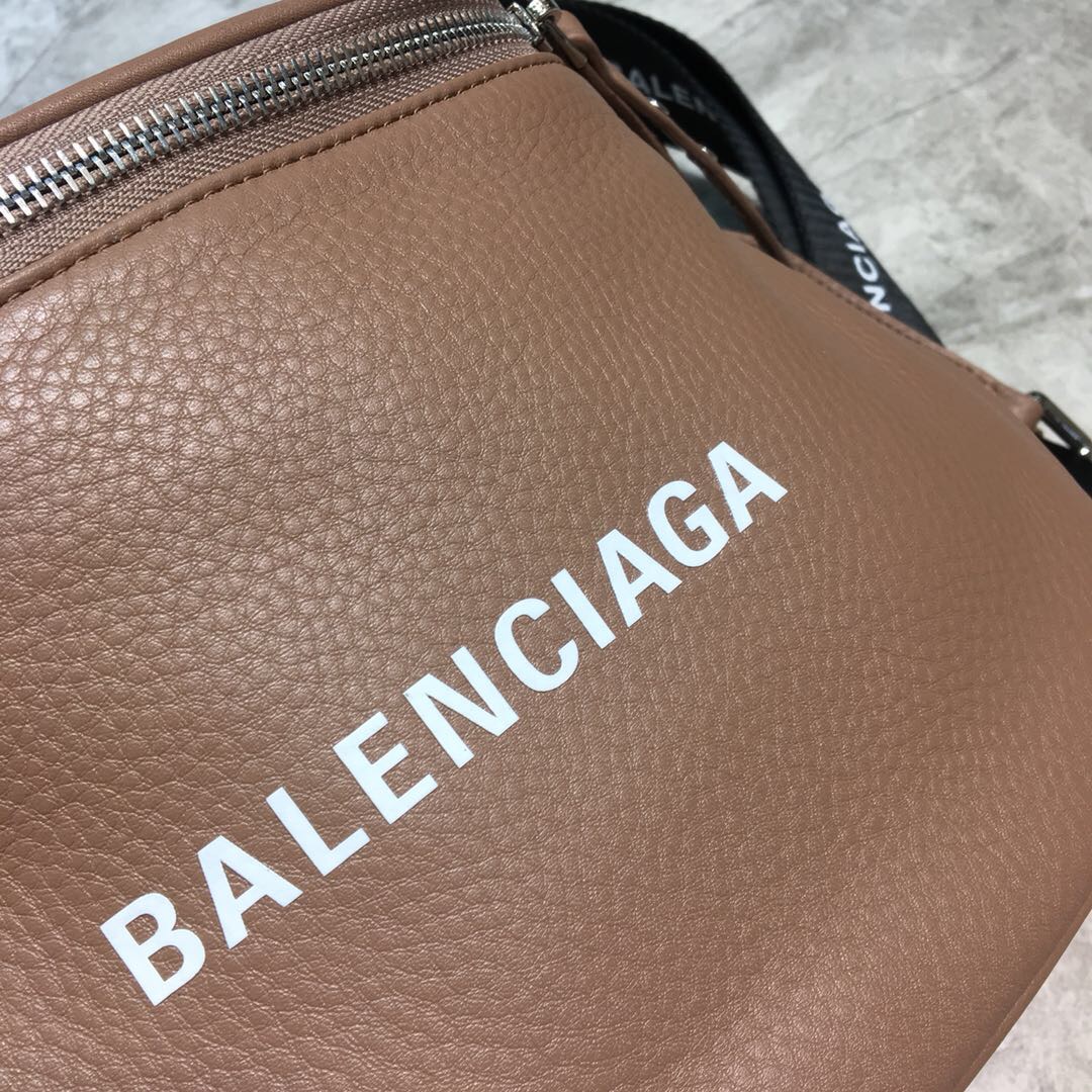 Balenciaga Sling Bag In Brown. For Women. Women-s Bags 9.1in/23cm - Soul Replicas