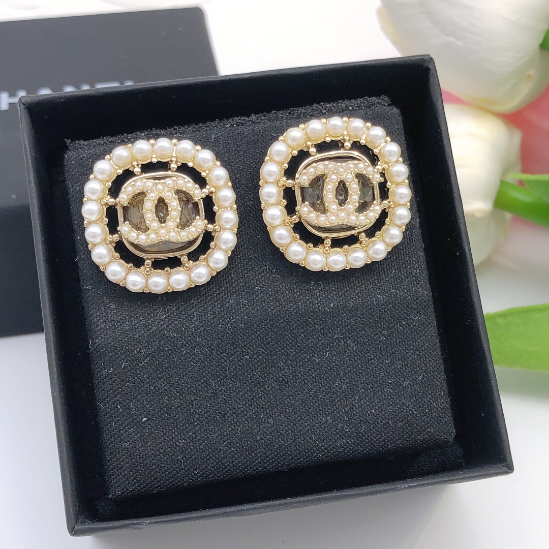 Chanel Earrings - Soul Replicas