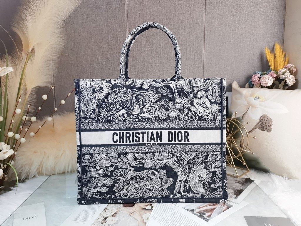 Christian Dior Large Dior Book Tote White. For Women. Women's Handbags 16.5in/42cm CD - Soul Replicas