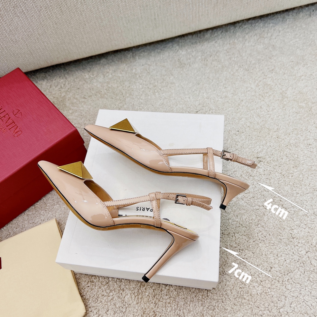 Valentino Garavani One Stud Patent Slingback Pump With Maxi Stud Light Pink For Women - Soul Replicas