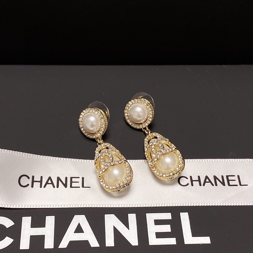 Chanel Earrings - Soul Replicas