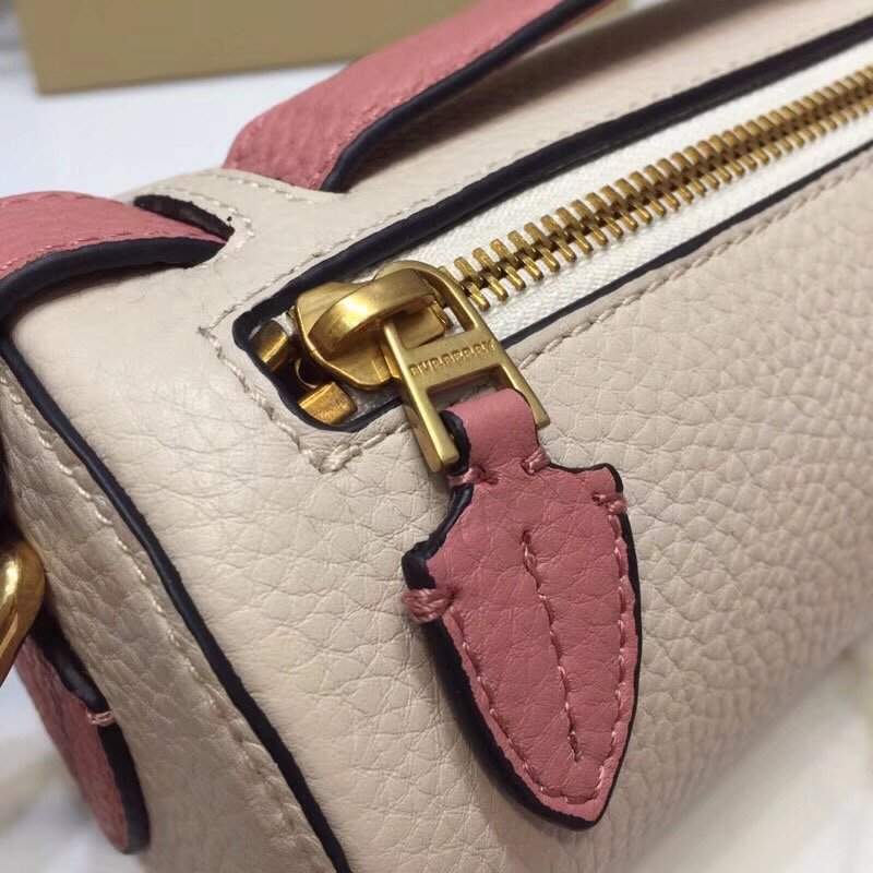 Burberry Barrel Bag Cream For Women. Women-s Bags 8.3in/21cm - Soul Replicas