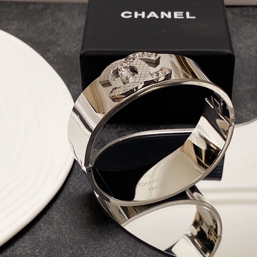 Chanel Bracelet - Soul Replicas