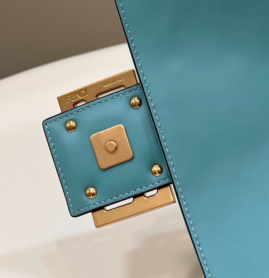 Fendi Baguette Medium Mint Green Bag For Woman 27cm/10.5in 8BR600A72VF1IV6 - Soul Replicas