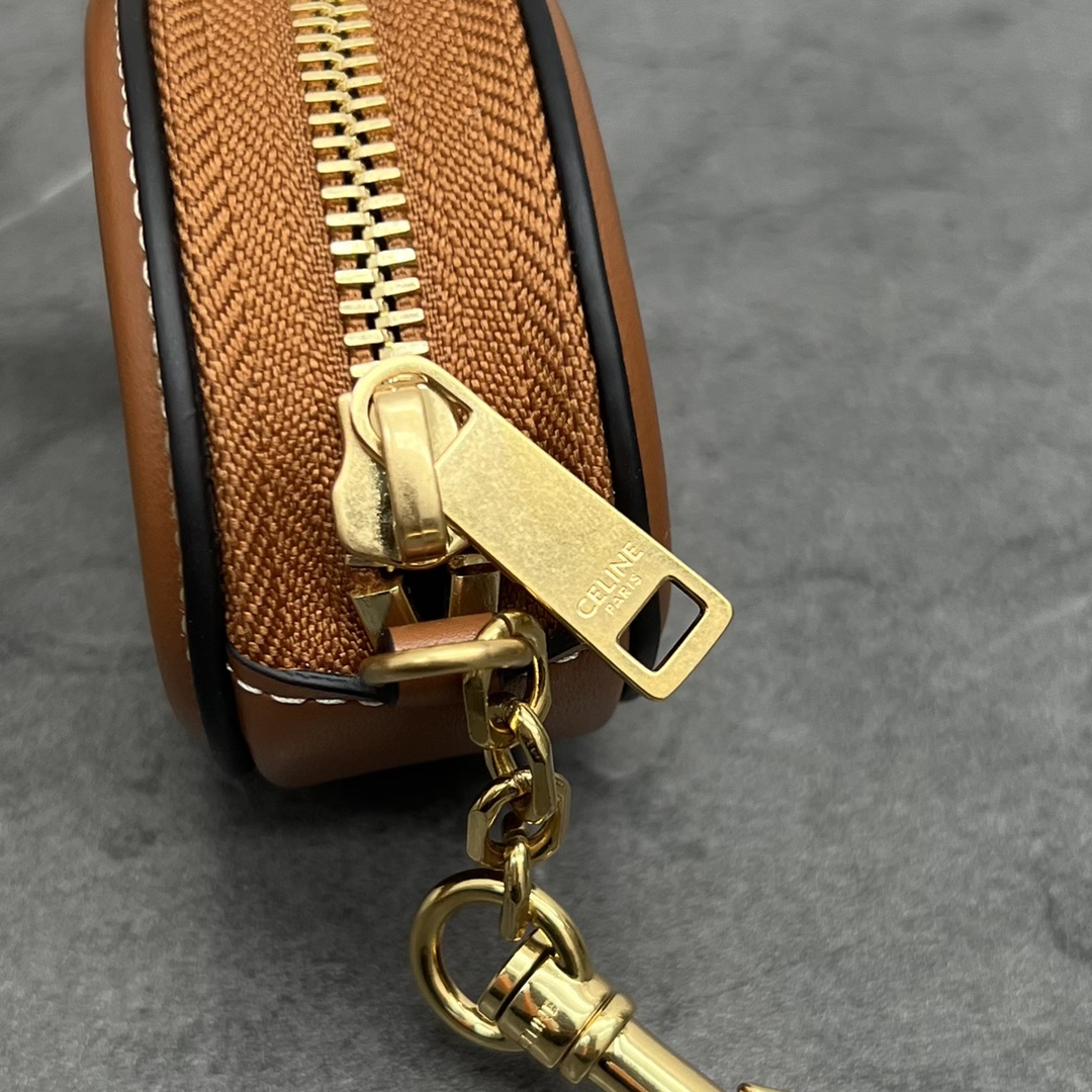 Celine Pulse Cuir Triopee With Hooks - Soft Brown For Women 3in/8cm 10I863DPQ.04LU - Soul Replicas