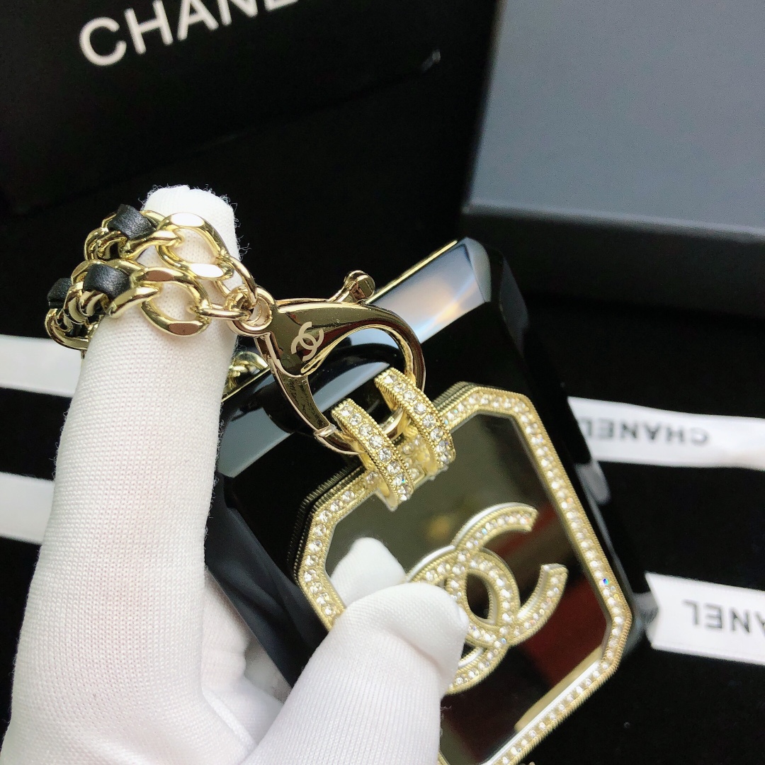 Chanel Necklace - Soul Replicas