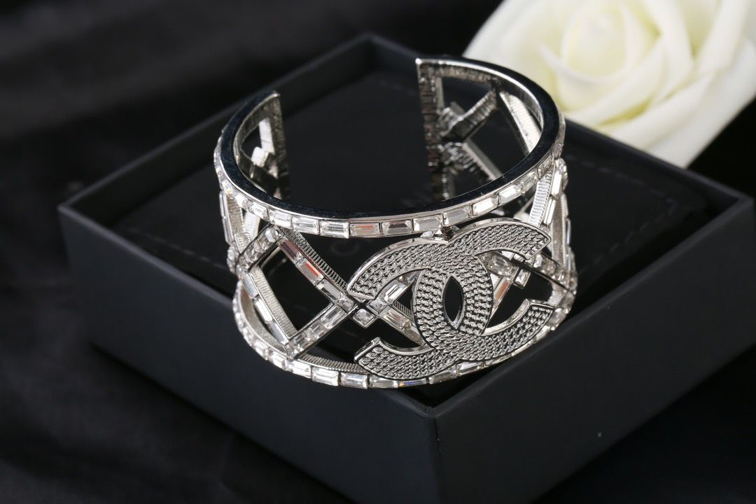 Chanel Bracelet - Soul Replicas