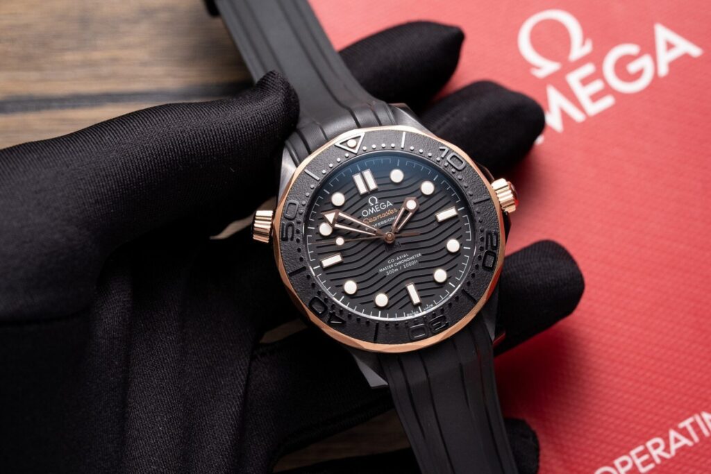 Omega Replica Watch Seamaster Black Dial Rubber Strap VS Factory 42mm - Soul Replicas