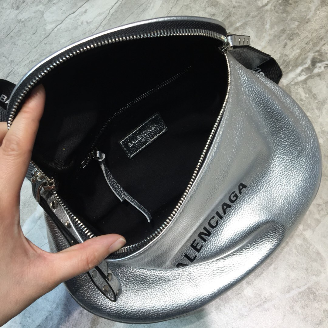 Balenciaga Sling Bag In Sliver. For Women. Women-s Bags 9.1in/23cm - Soul Replicas