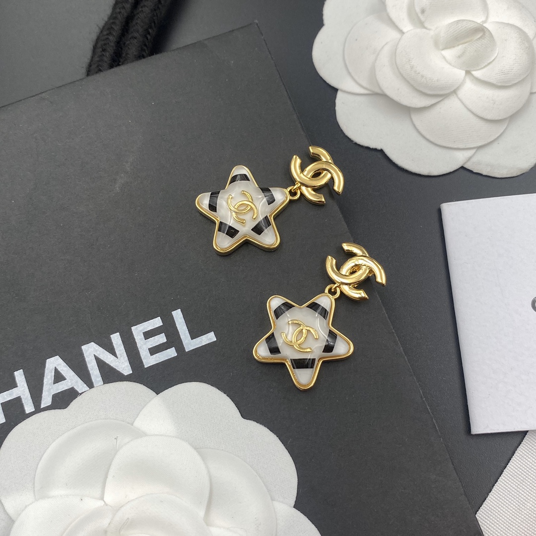 Chanel Earrings - Soul Replicas