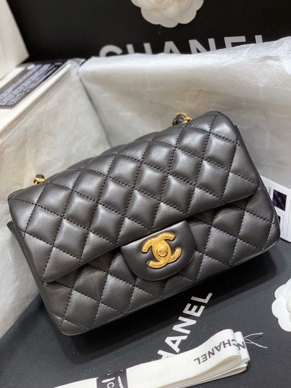 Chanel Classic Flap Bag Gold Toned Hardware Black For Women. Women-s Bags. Shoulder And Crossbody Bags 7.8in/20cm A01116 - Soul Replicas