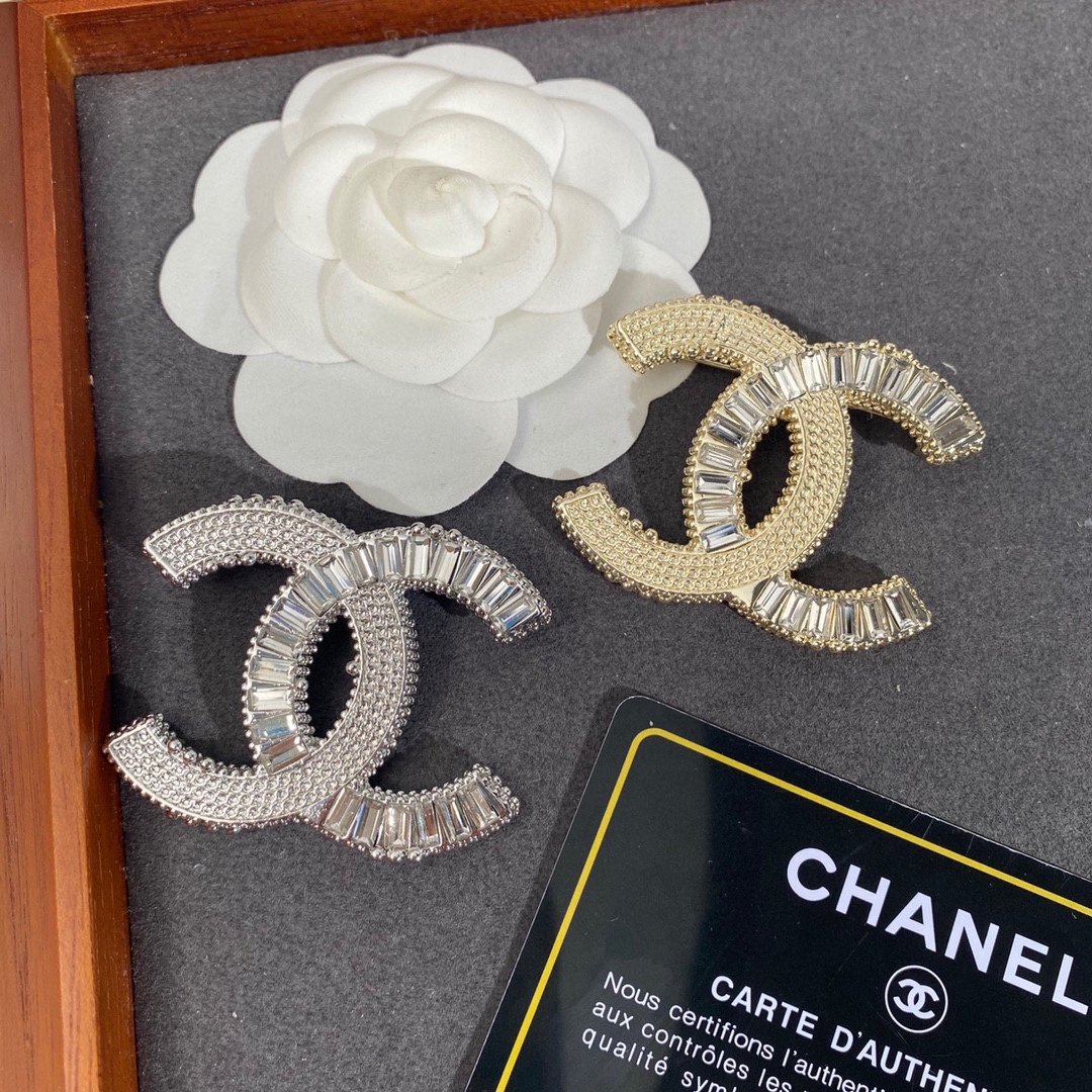 Chanel Brooch - Soul Replicas