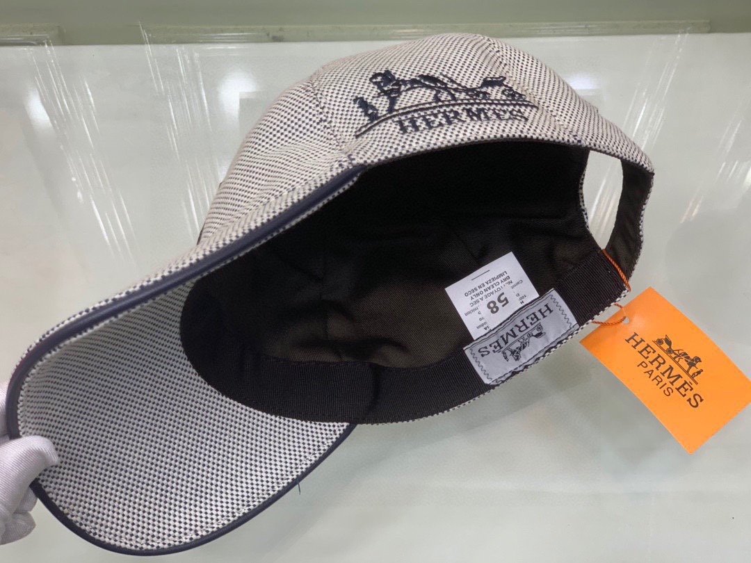 Hermes Davis H Primavera Grey Beige Hermes Cap - Soul Replicas