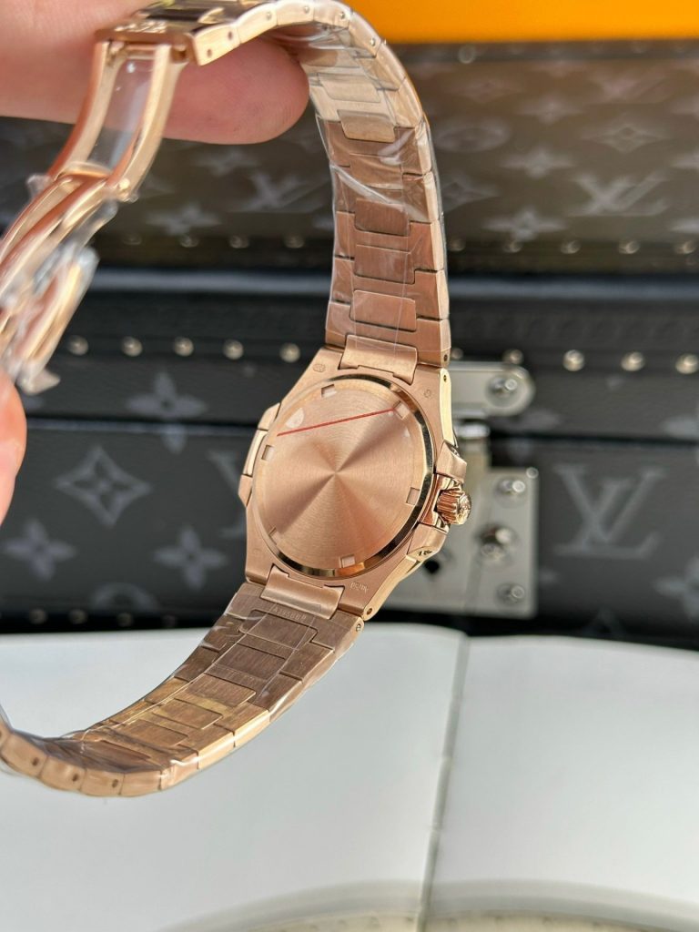 Patek Philippe Replica Watch Nautilus 7010 Rose Gold Womens 32mm - Soul Replicas