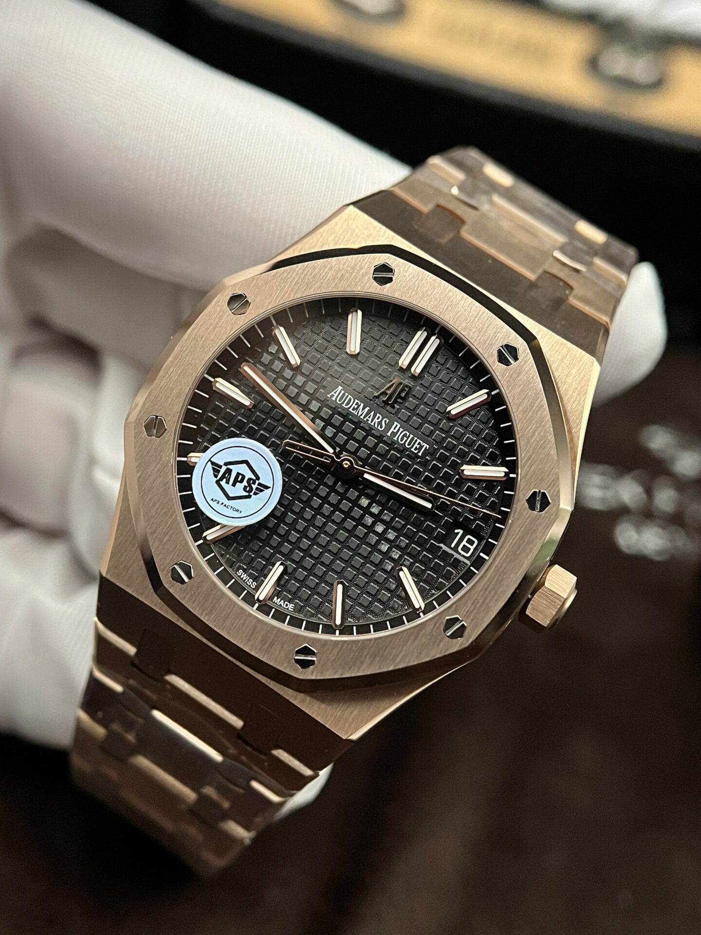 Audemars Piguet Royal Oak 15500OR Replica Watch APS Factory 41mm - Soul Replicas