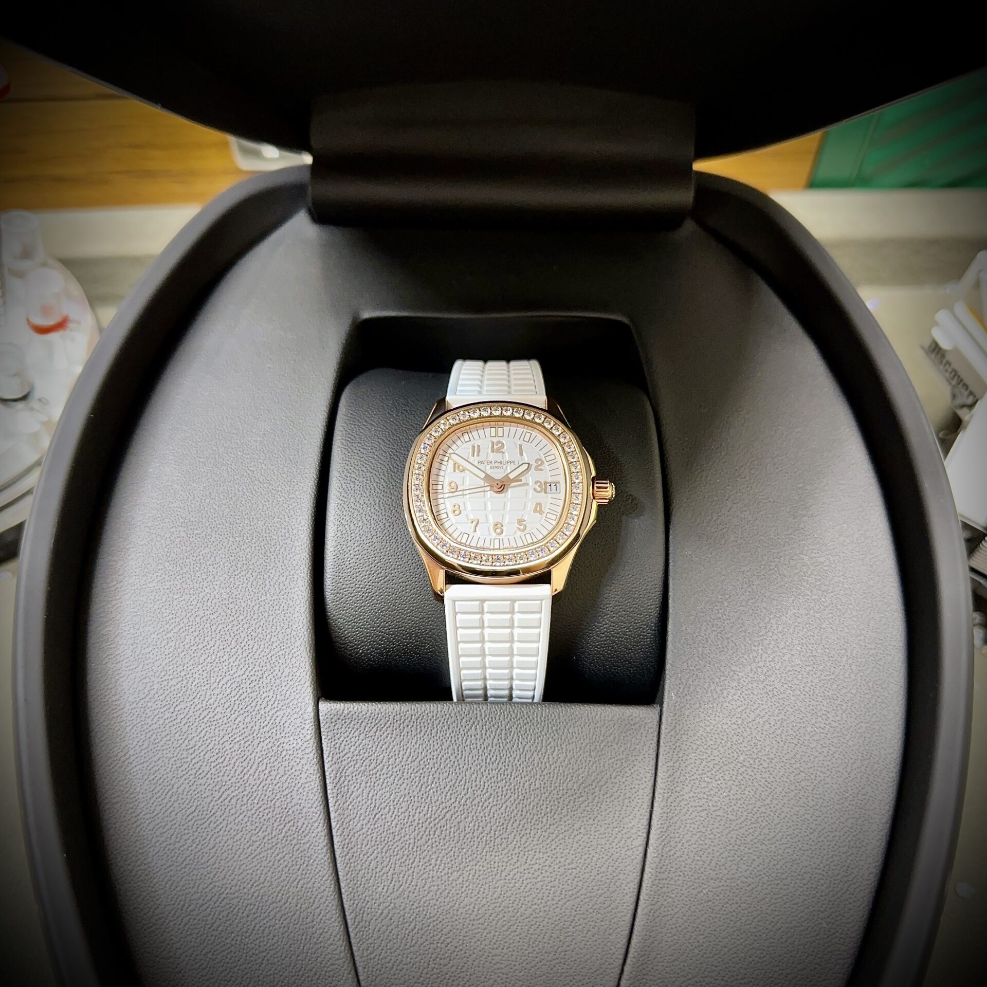 Patek Philippe Aquanaut 5072R Replica Watch White Rubber Strap PPF 35.6mm - Soul Replicas