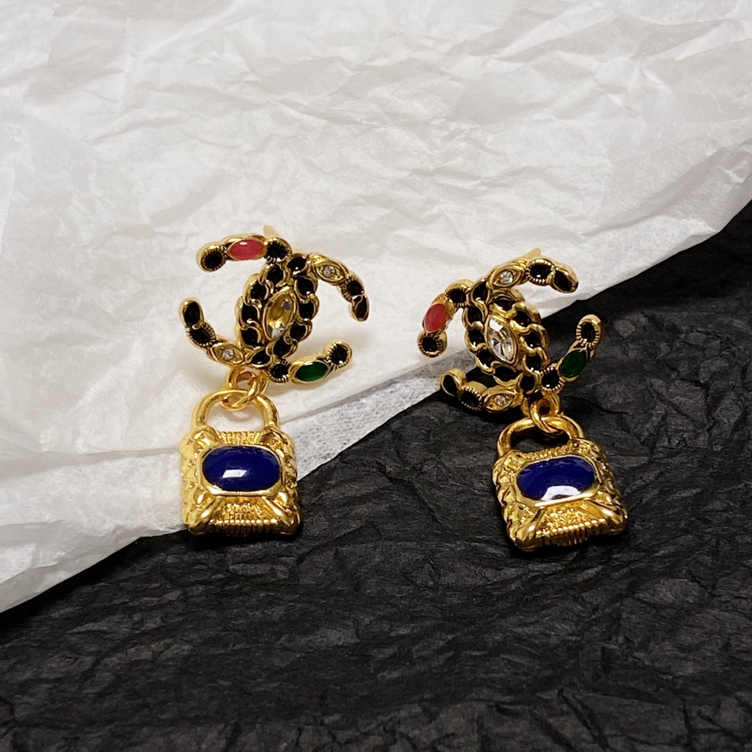 Chanel Earrings - Soul Replicas