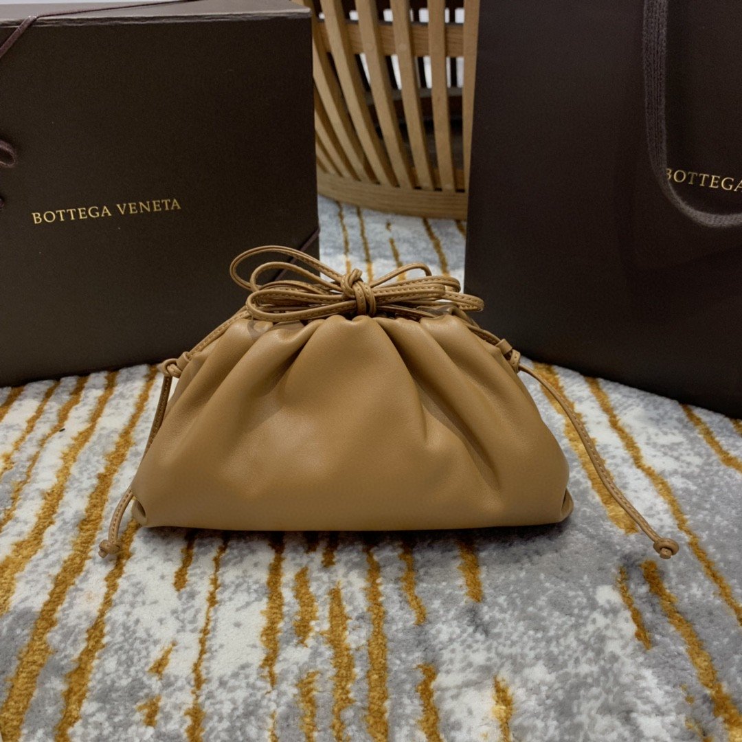 Bottega Veneta Mini Pouch For Women 8.6in/22cm In Brown 585852VCP402618 - Soul Replicas