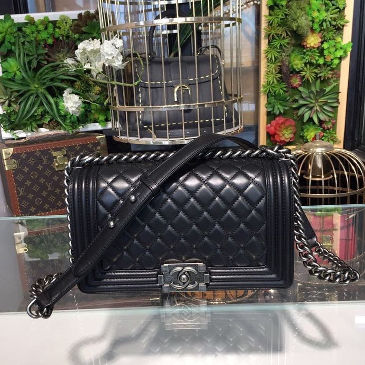 Chanel Boy Handbag Silver Hardware Black For Women. Women-s Bags. Shoulder And Crossbody Bags 9.8in/25cm A67086 - Soul Replicas