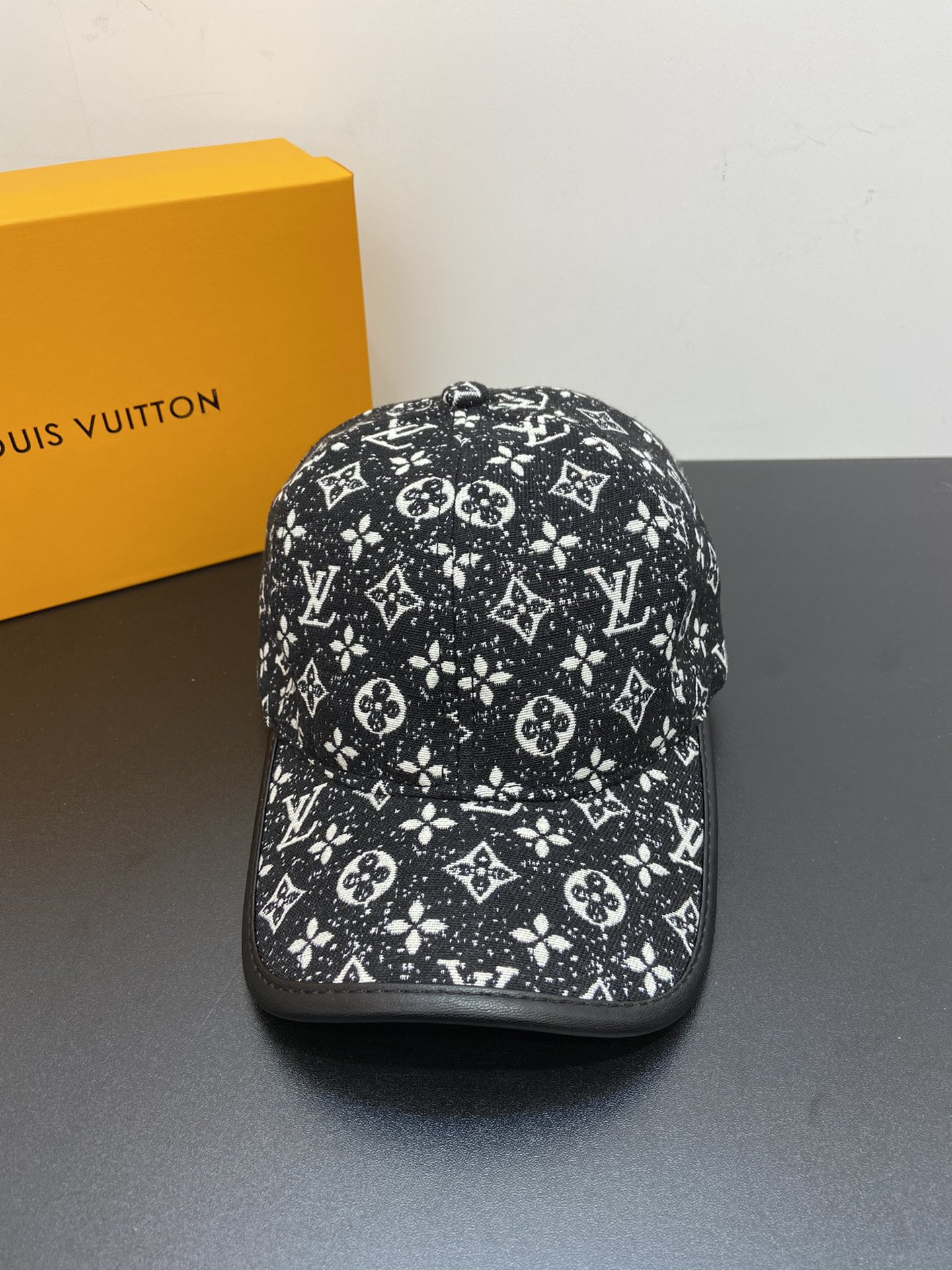 Louis Vuitton Be My Cap Black LV Cap - Soul Replicas