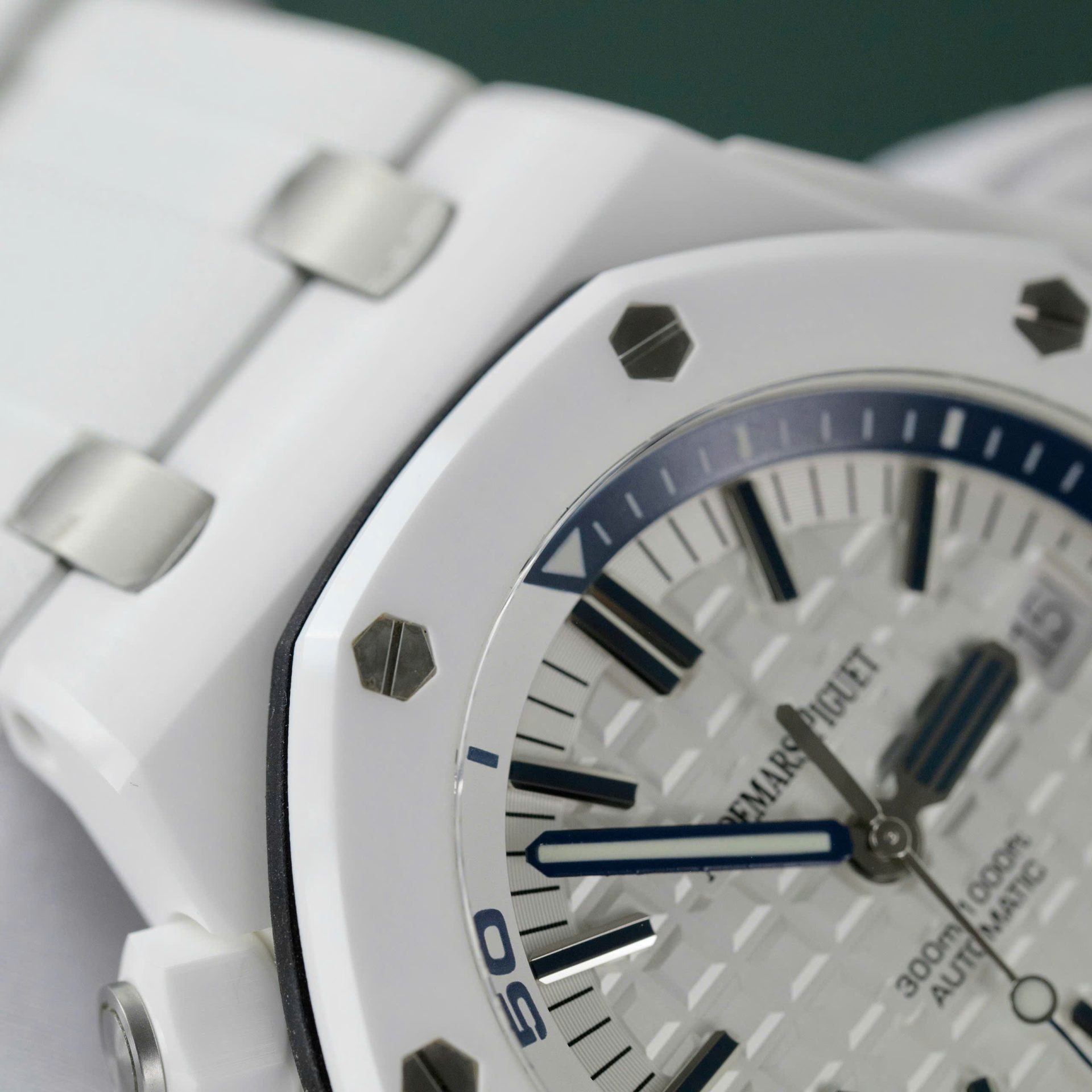 Audemars Piguet Royal Oak Offshore 15707CB White Ceramic Best Replica Watch APS Factory 42mm - Soul Replicas