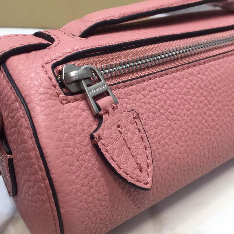 Burberry Barrel Bag PiNike For Women. Women-s Bags 8.3in/21cm - Soul Replicas