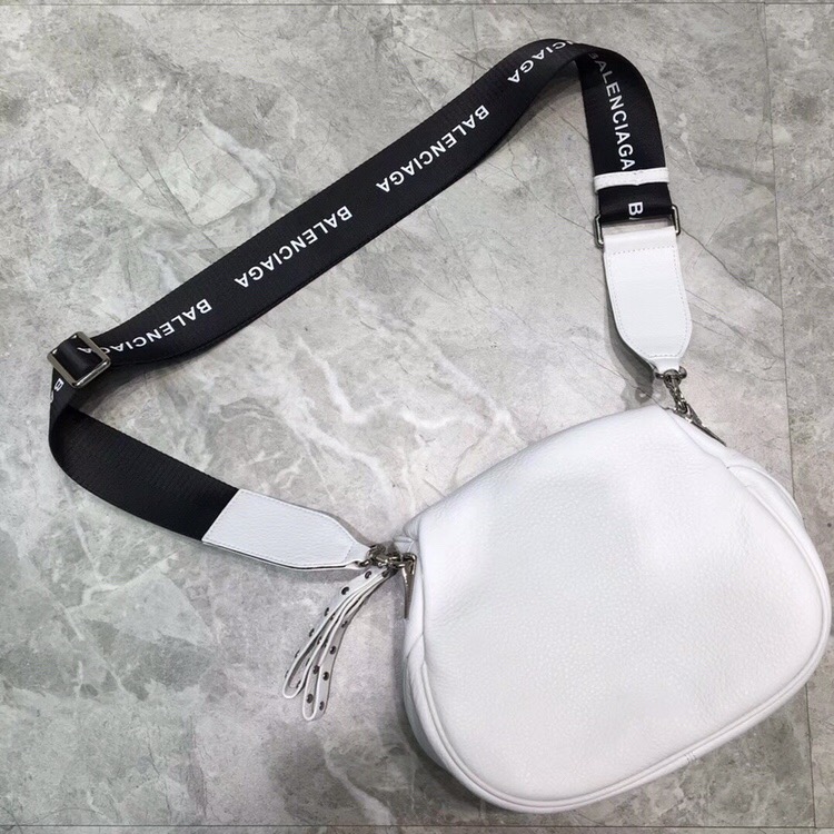 Balenciaga Sling Bag In White. For Women. Women-s Bags 9.1in/23cm - Soul Replicas
