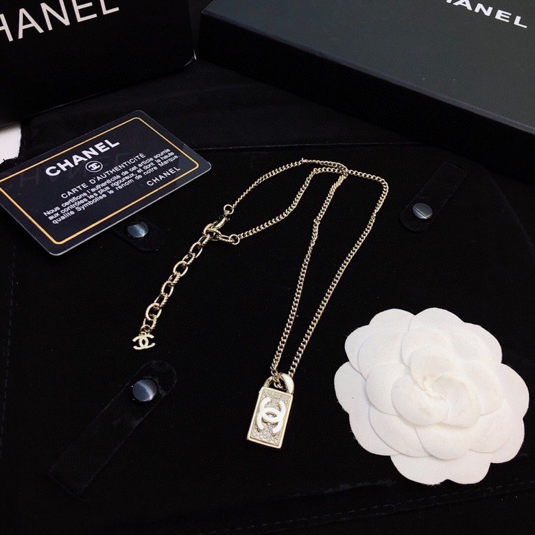 Chanel Necklace - Soul Replicas