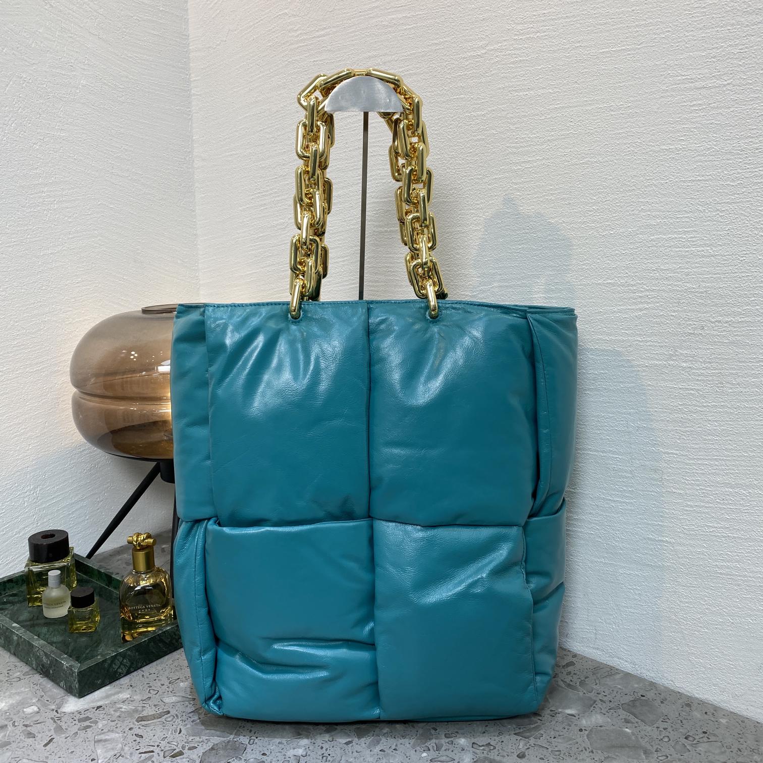 Bottega Veneta Handle Bag Blue. For Women. Women-s Bags 15.8in/40cm - Soul Replicas