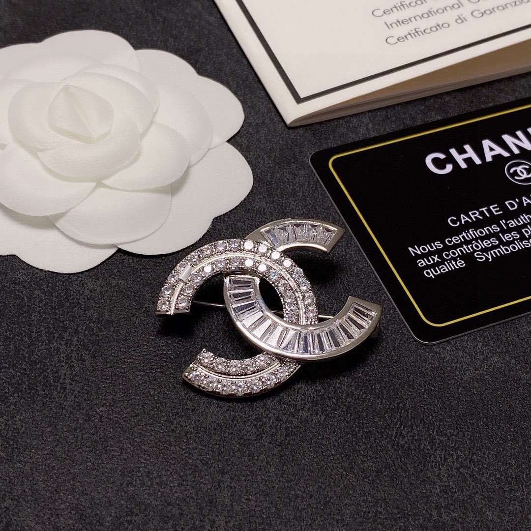 Chanel Brooch - Soul Replicas