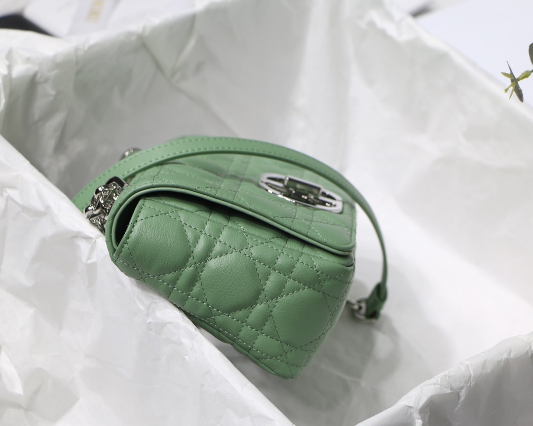 Christian Dior Small Dior Caro Bag Green For Women. Women's Handbags. Shoulder Bags. Crossbody Bags. 20cm/8in CD - Soul Replicas