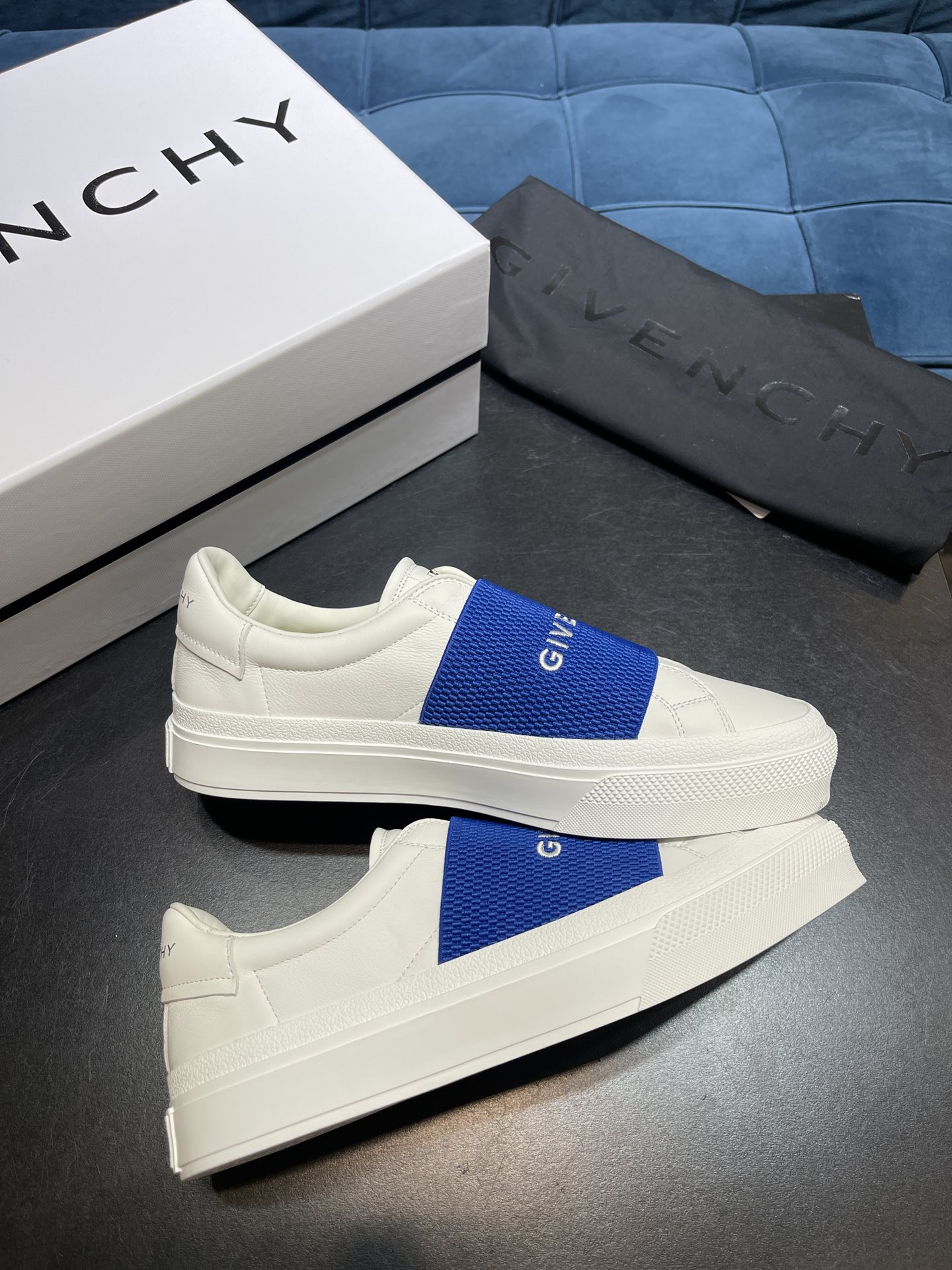 Givenchy Sneakers With Elastic Band Blue For Men GVC BH005XH14X-145 - Soul Replicas