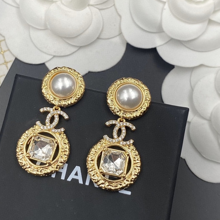 Chanel Earrings - Soul Replicas