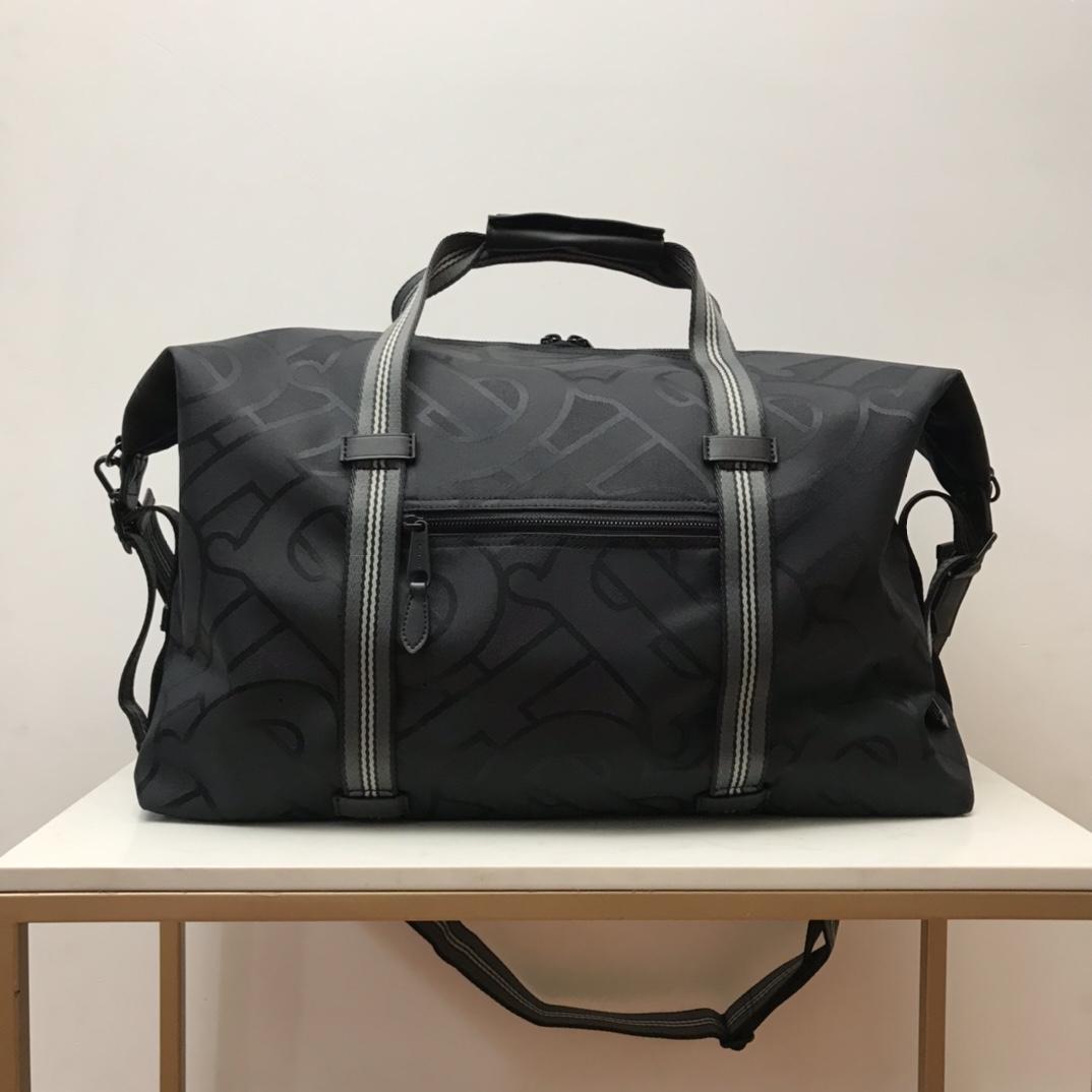 Burberry Monogram Recycled Polyester Jacquard Holdall Black For Men. Men-s Bags 19.7in/50cm - Soul Replicas