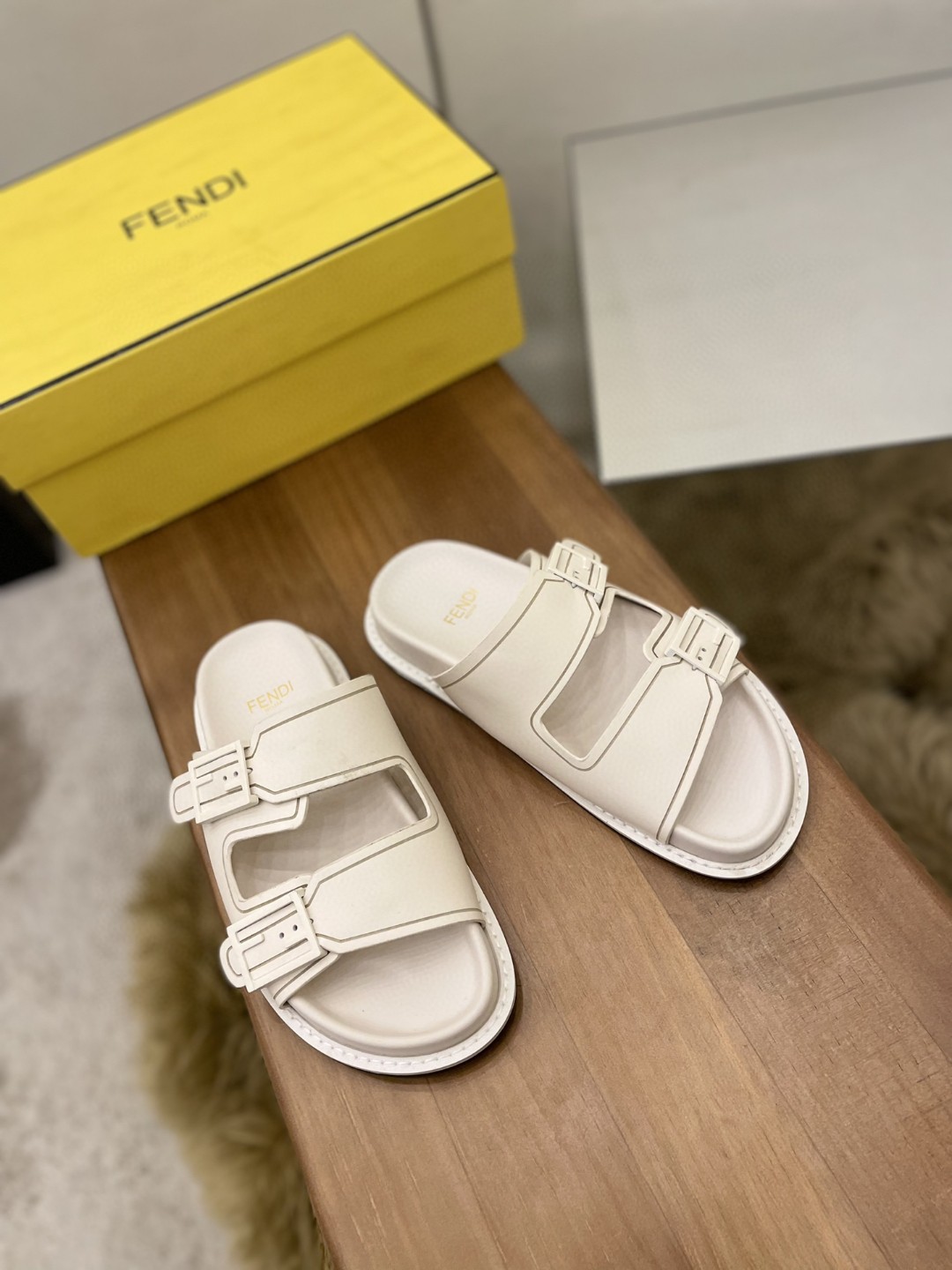 Fendi Feel Slides White For Women - Soul Replicas