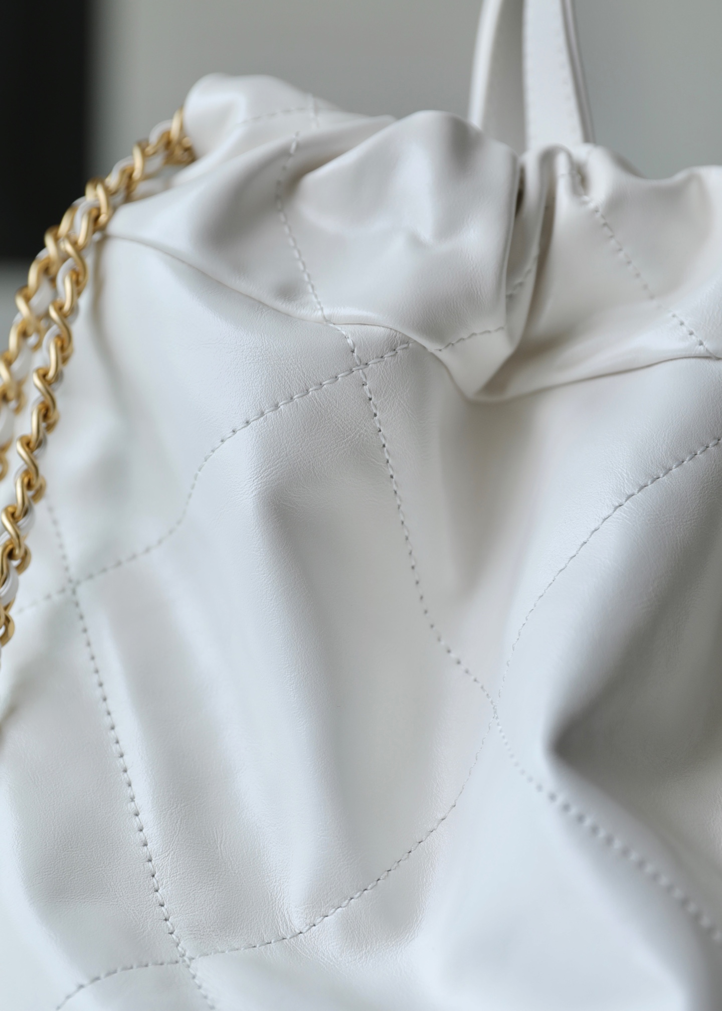 ChanelLarge Chanel22 Backpack White For Women. Women-s Bags 19.9in/51cm AS3313 B08037 10601 - Soul Replicas