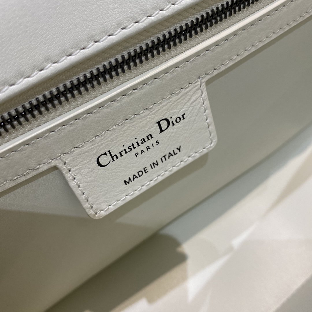 Christian Dior Large Dior Caro Bag. White. For Women Women's Handbags. Crossbody Bags. 29cm CD - Soul Replicas