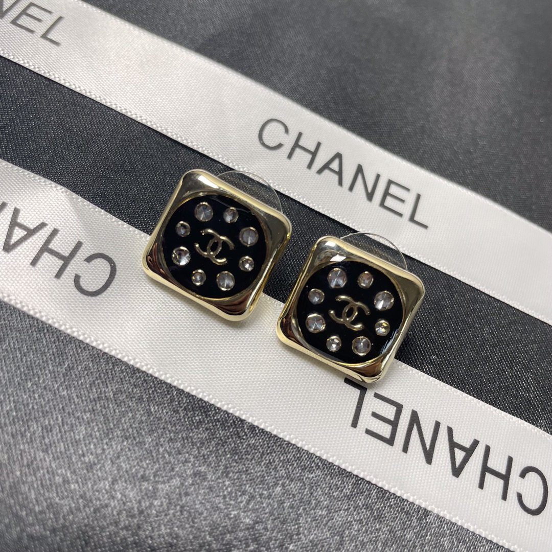 Chanel Earrings - Soul Replicas