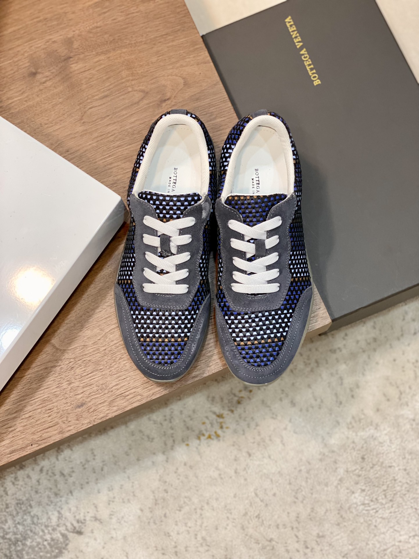 Bottega Veneta Men's Knit Sneakers Blue For Men - Soul Replicas