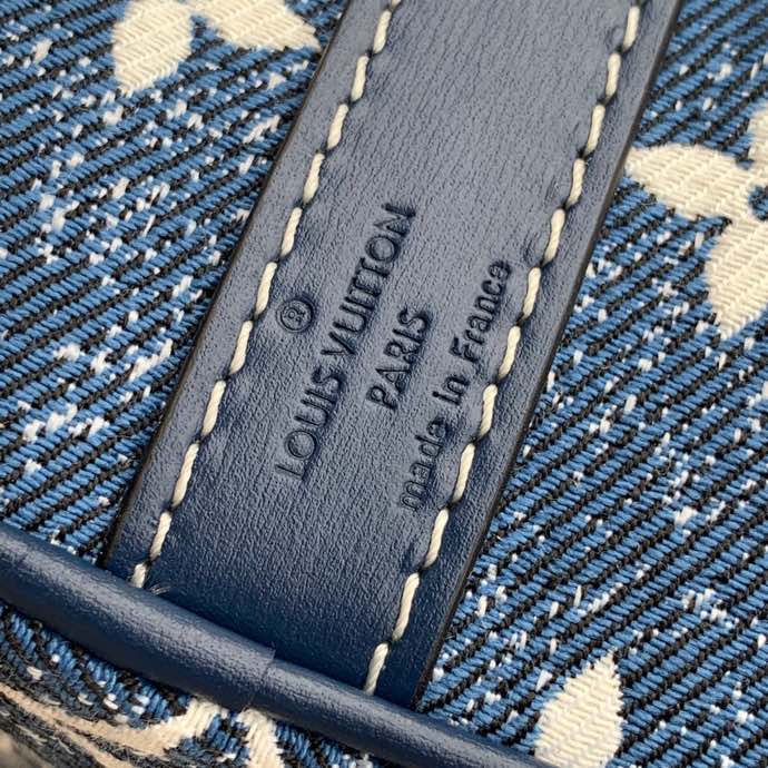 Louis Vuitton Speedy Bandouliere 25 Monogram Denim Jacquard Navy Blue For Women. Women-s Handbags 9.8in/25cm LV M59609 - Soul Replicas
