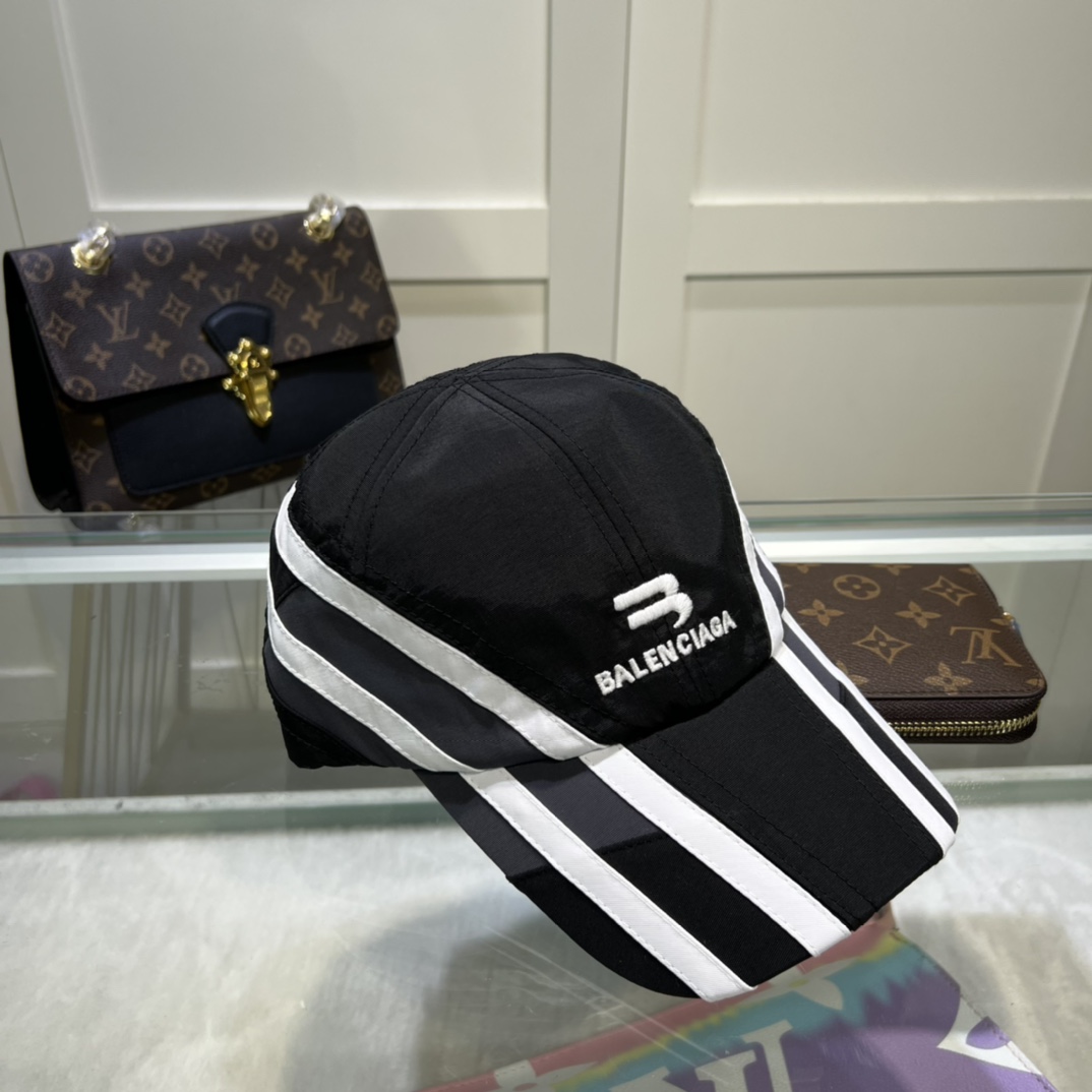 Balenciaga Logo Visor Cap Black Cap - Soul Replicas