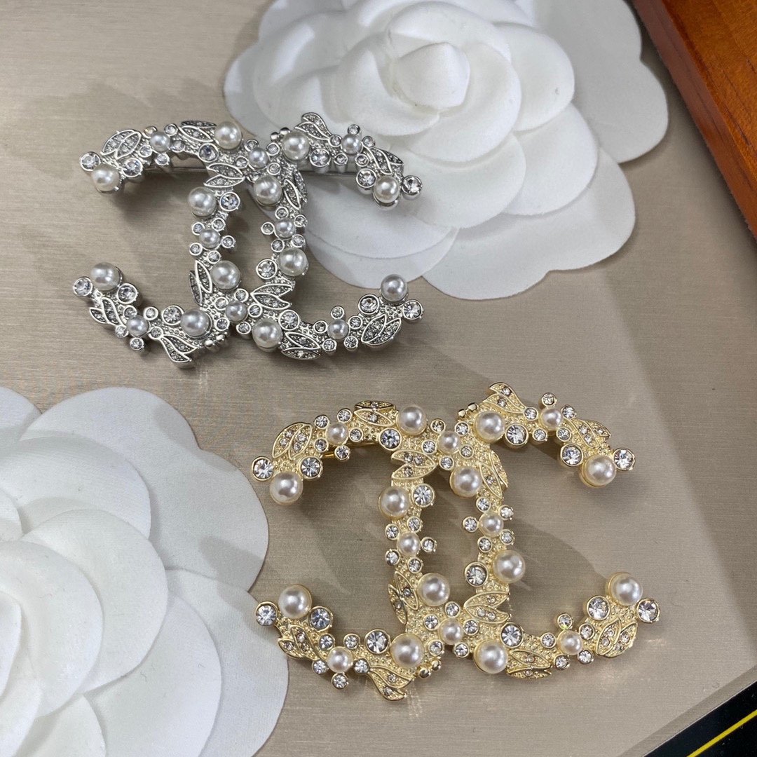 Chanel Brooch - Soul Replicas
