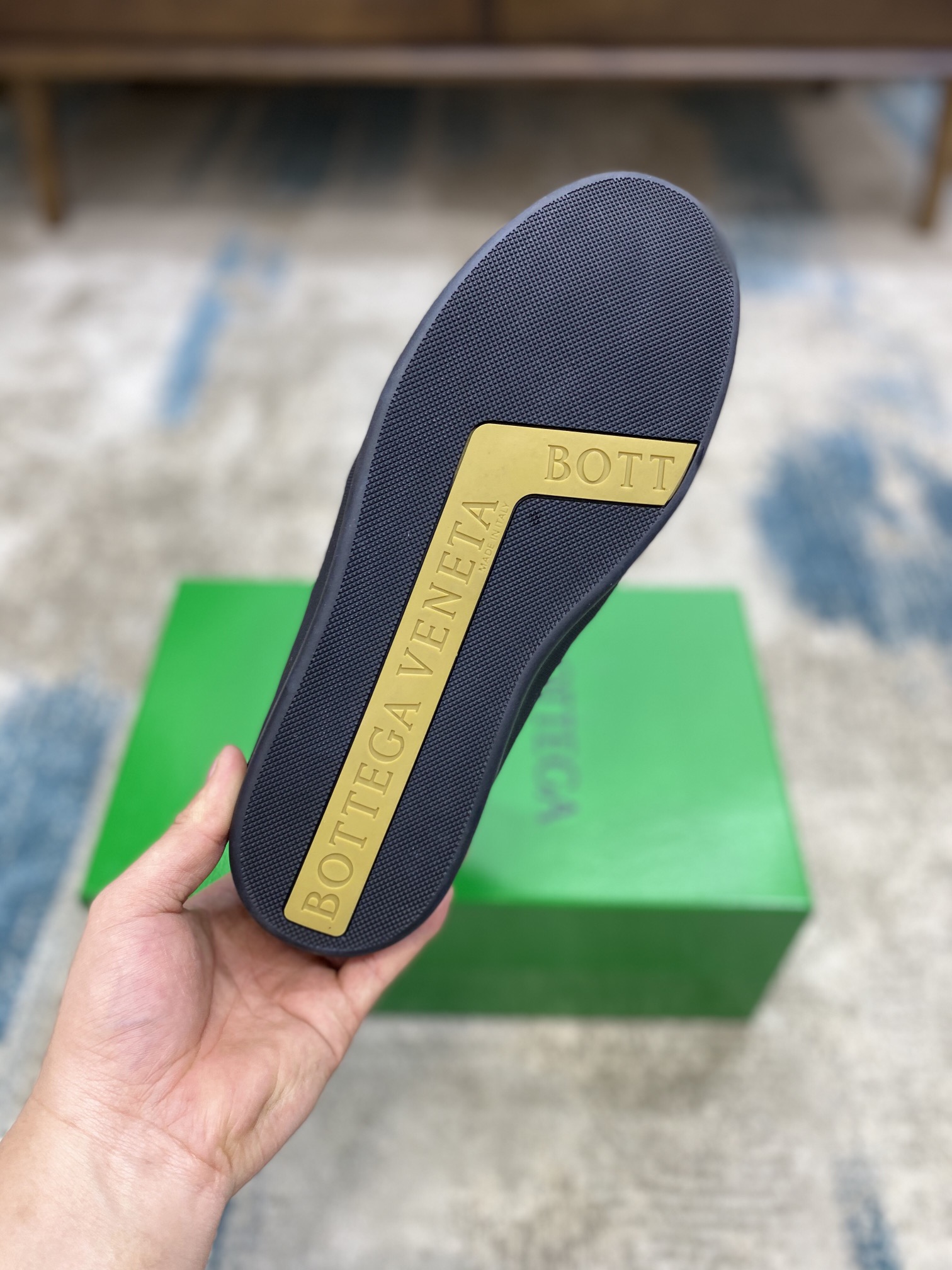 Bottega Veneta Men's Three Closure Straps With Wave Line Sneakers Black For Men - Soul Replicas