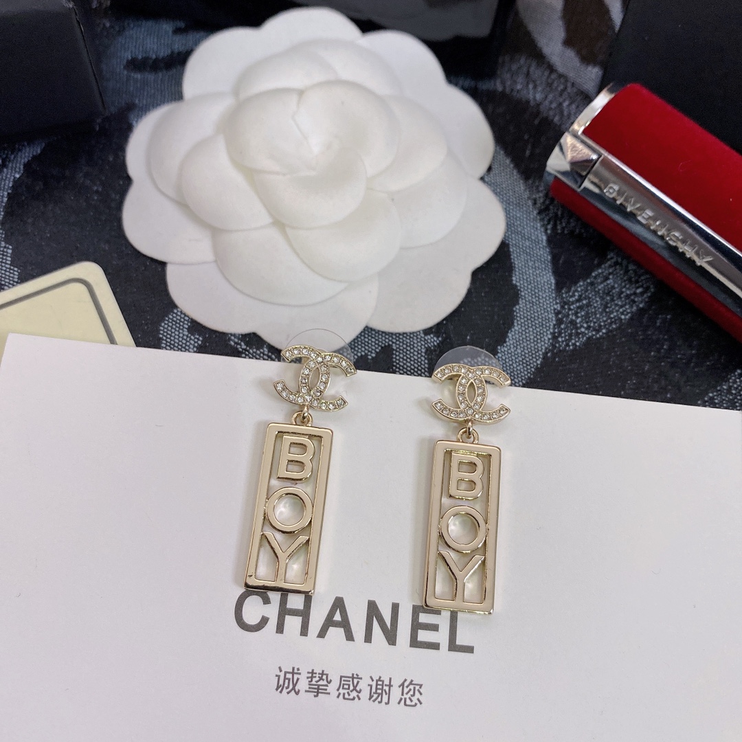 Chanel Earrings - Soul Replicas