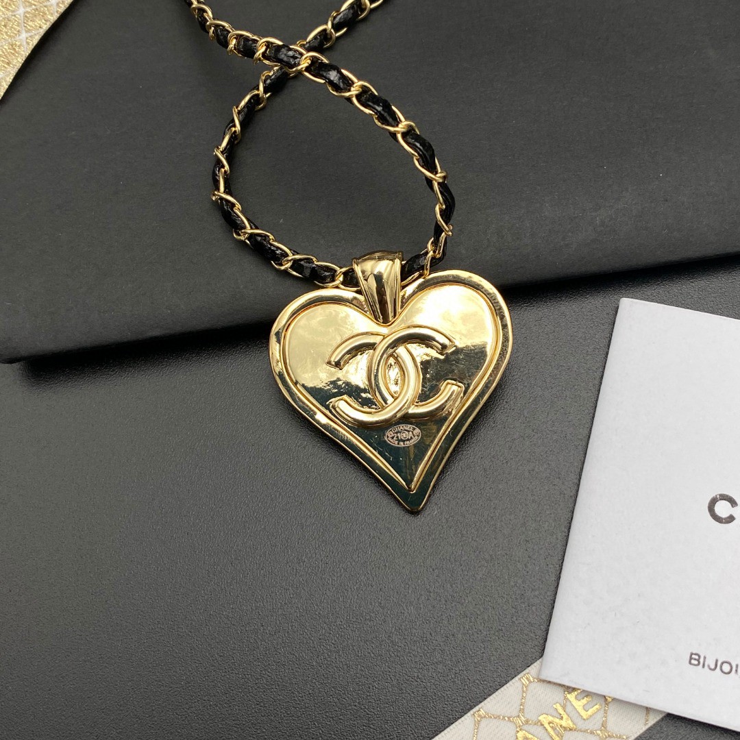 Chanel Necklace - Soul Replicas