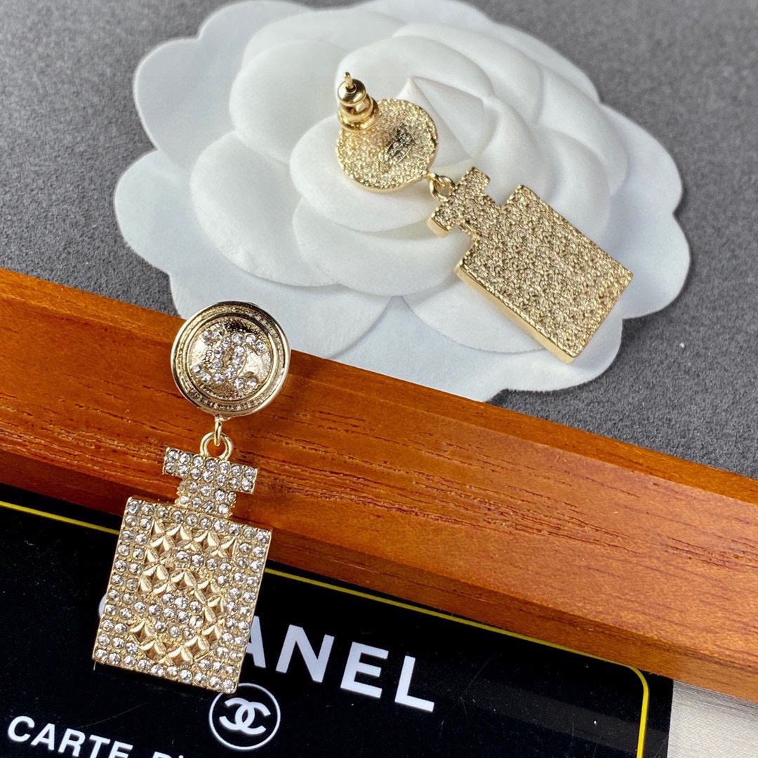 Chanel Earrings - Soul Replicas