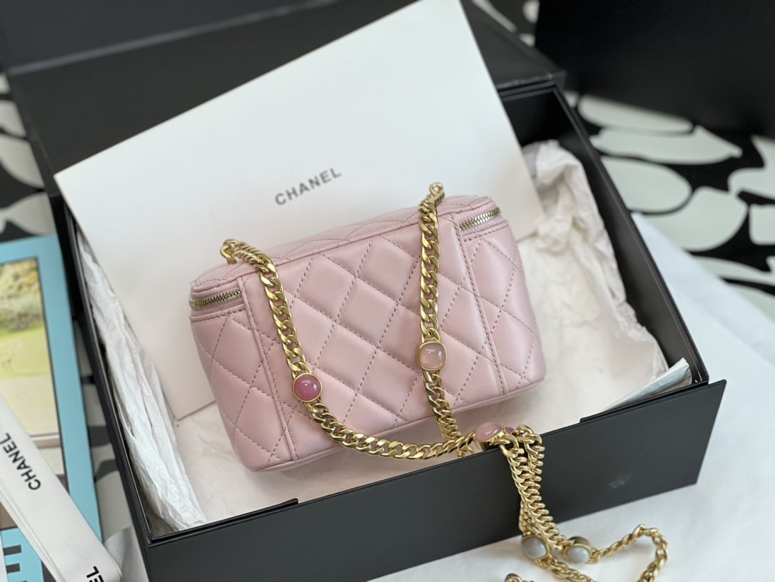 ChanelVanity With Chain Light PiNike For Women. Women-s Bags 6.2in/16cm - Soul Replicas