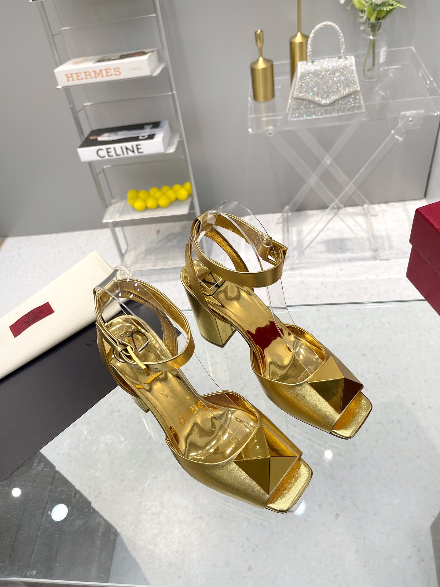 Valentino Garavani One Stud Sandal With Maxi Stud Embellishment Gold For Women XW0S0EI6CYII16 - Soul Replicas