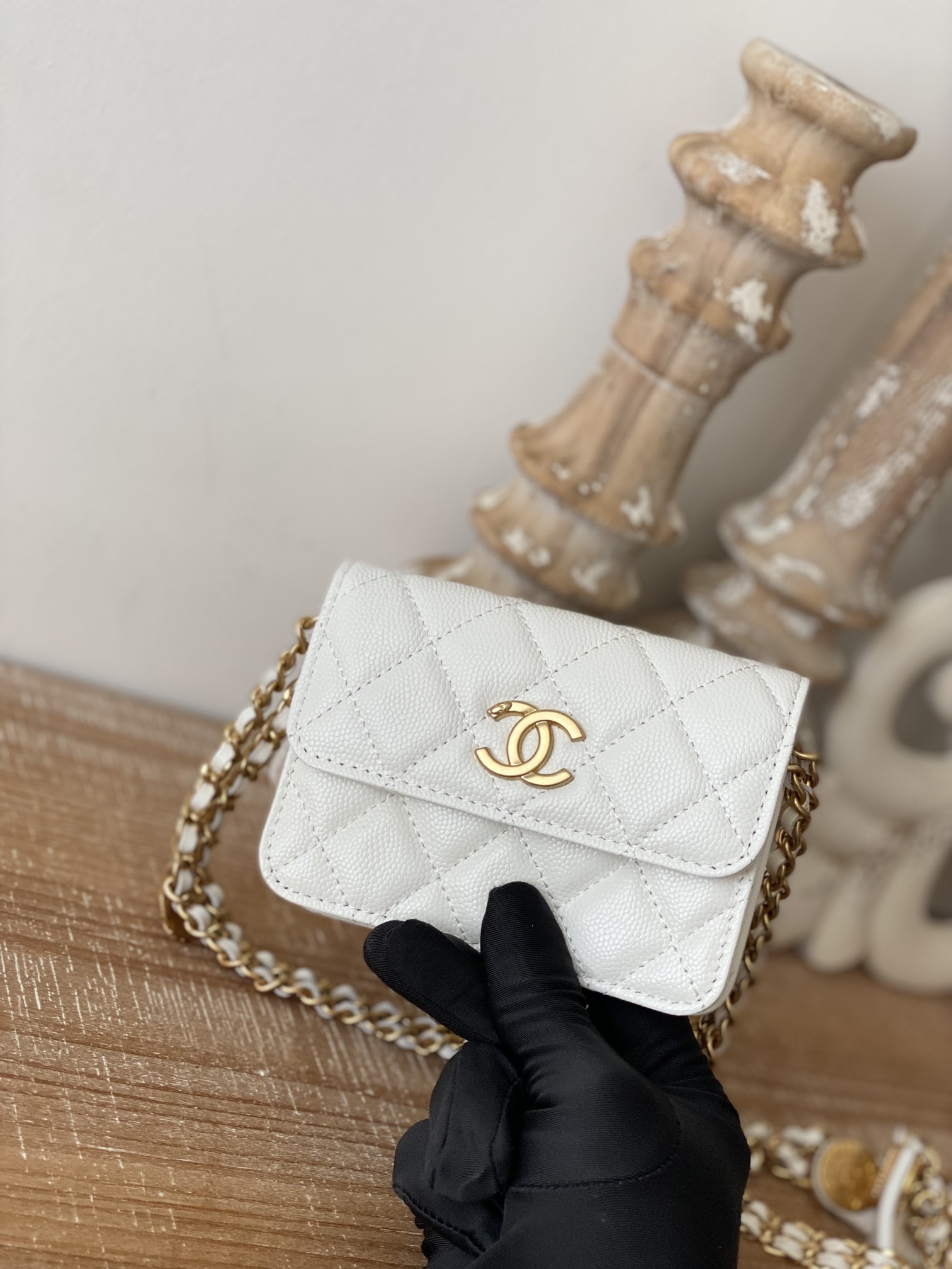 Chanel Clutch With Chain White For Women. Women-s Bags 4.8in/12.3cm - Soul Replicas